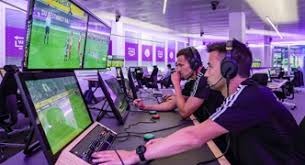 莱切vs都灵：班达、法尔科内首发，切-亚当斯、弗拉希奇出战